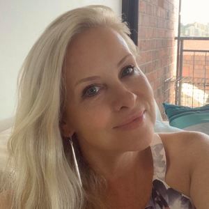 Meet your Posher, Jenny